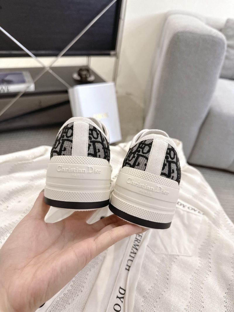 chr1st1an D10r sneakers